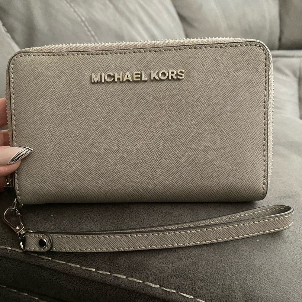Michael Kors wristlet wallet.